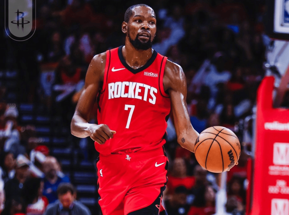 孔多比亚：很高兴能重新回归赛场，说唱是我的爱好之一（孔多比亚：重回绿茵倍感欣喜，说唱是我的兴趣之一）