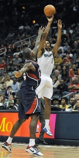 中超冠军数排行：海港4次夺冠并列第二，广州恒大8冠遥遥领先（中超历届冠军榜：广州恒大8冠一骑绝尘，海港4冠并列次席）