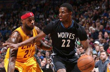 独行侠本赛季已经5次得分不到100，进攻效率联盟垫底（独行侠本季已有5场得分未破百，进攻效率联盟最差）