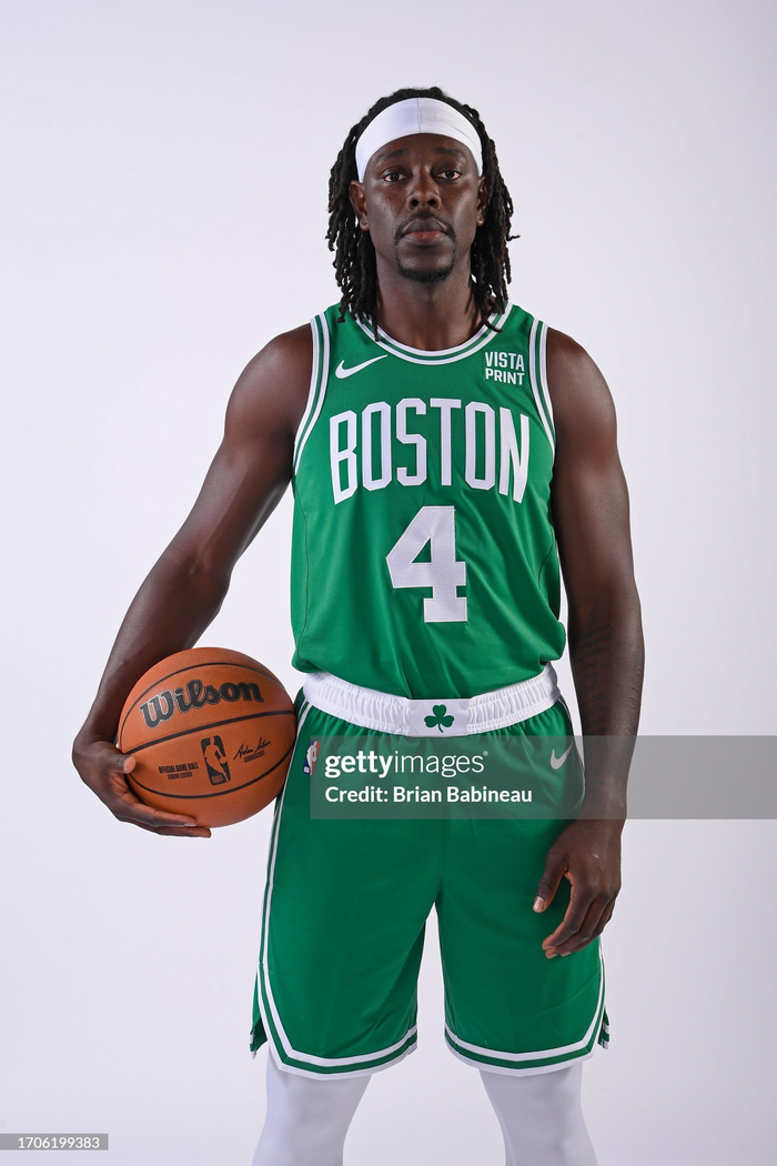 阿隆索：我们在安菲尔德跑动太少？不能凭一场比赛下结论（阿隆索：别因一场安菲尔德之战就断言我们跑动不足）