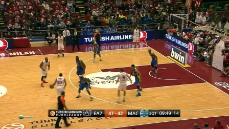 记者：莫斯科鱼雷和辽宁铁人争夺萨缅托，两队都提供报价了（记者：莫斯科鱼雷、辽宁铁人竞逐萨缅托，双方已递交报价）