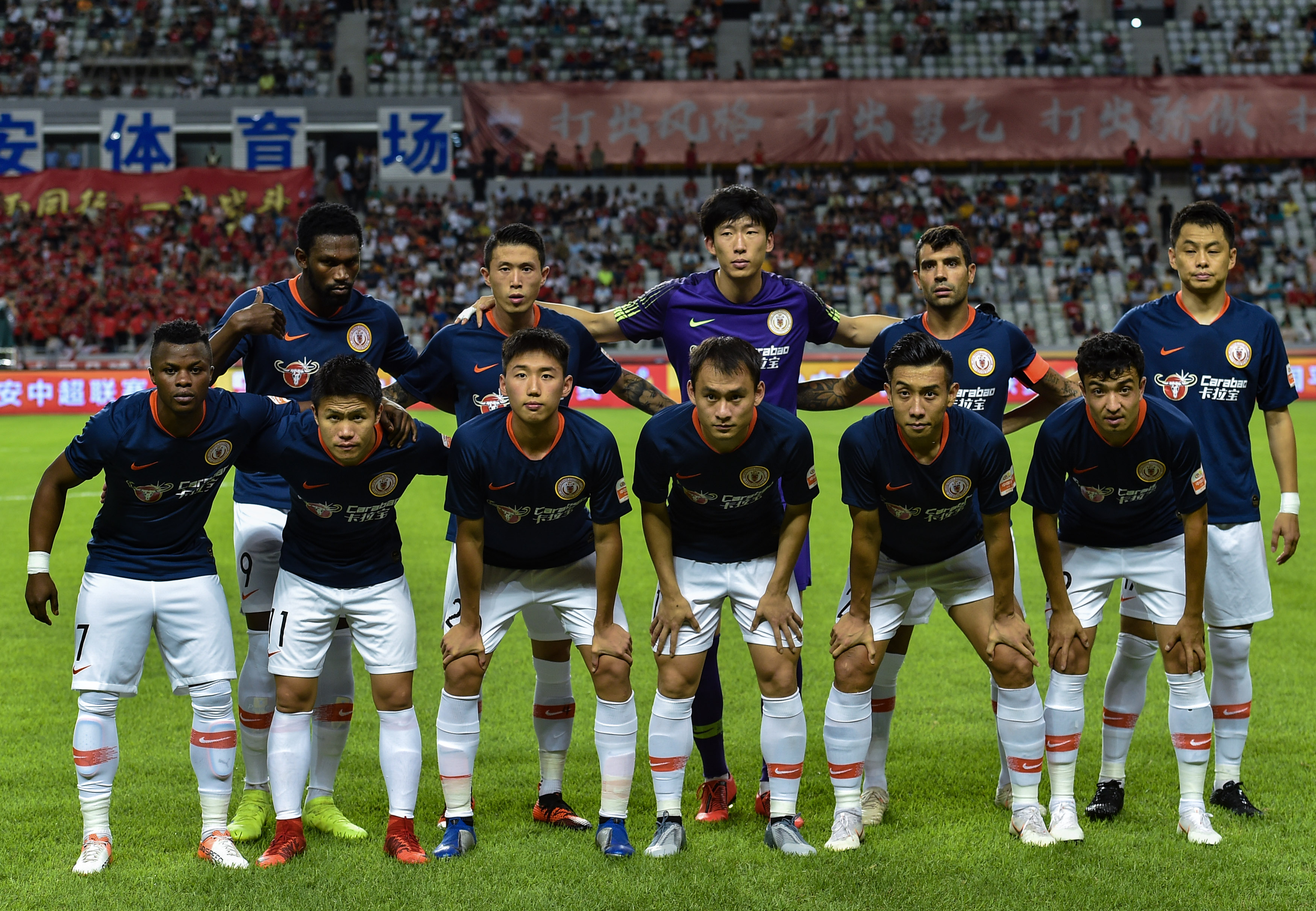 伊尔迪兹：我踢伪9号？大家可以拭目以待；斯帅没给我额外压力（伊尔迪兹谈伪9号：拭目以待，斯帅未给我额外压力）